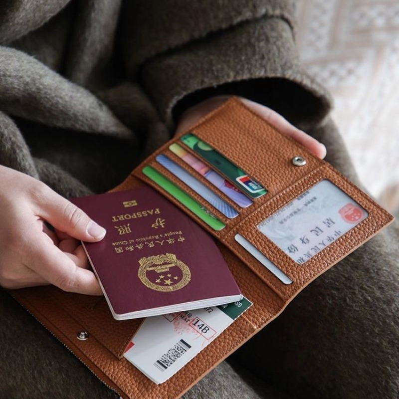 Skórzane etui na paszport, wod – Passport Wallet Rfid recenzja i cena