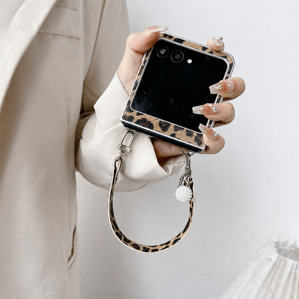 Etui na telefon składany z mot – Mens Accessories Style recenzja i cena